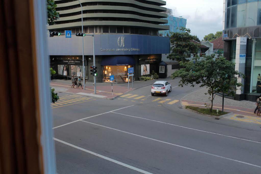 Drift Bed & Breakfast Colombo